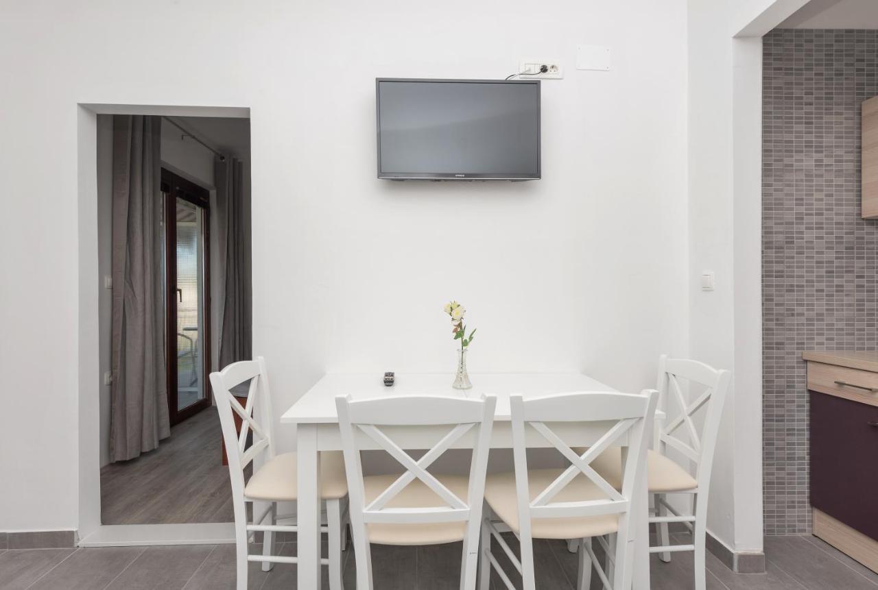 Tonka Apartments Gradac  Exterior foto